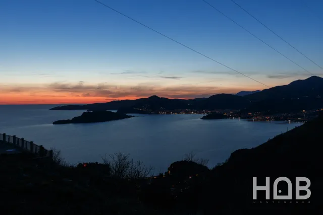 Na prodej, Vila, 159 m², Budva