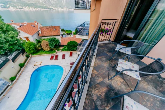 Satılır, Mənzil, 85 m², Kotor