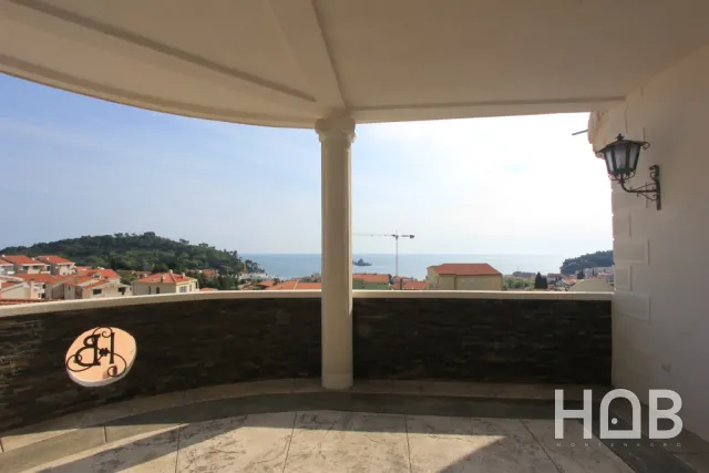 Zu verkaufen, Villa, 560 m², Budva