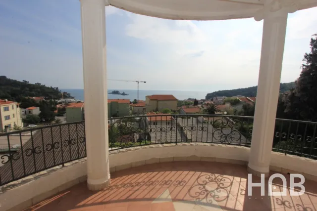 Zu verkaufen, Villa, 560 m², Budva