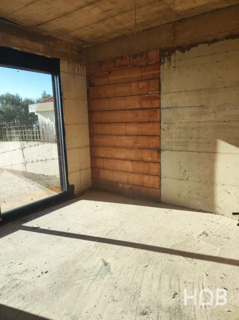 Na prodaju, Vila, 250 m², Kotor
