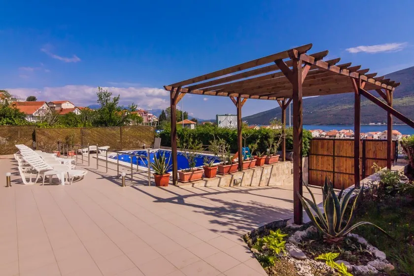 Zu verkaufen, Villa, 280 m², Herceg Novi