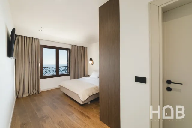 Na prodaju, Vila, 195 m², Budva