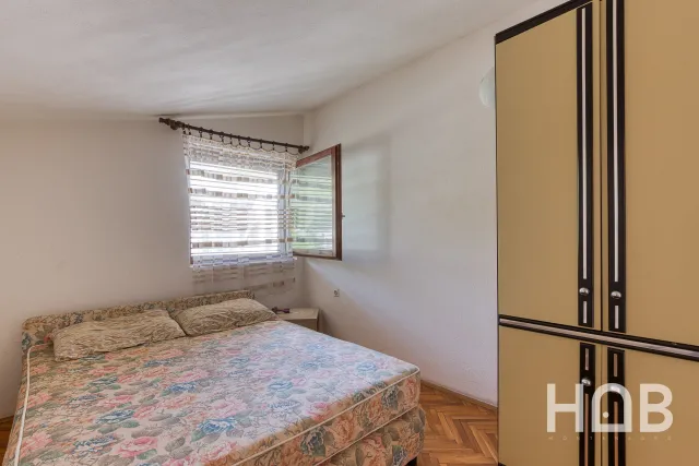 Zu verkaufen, Villa, 1500 m², Budva