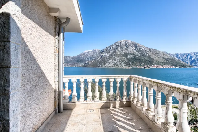 Zu verkaufen, Villa, Kotor