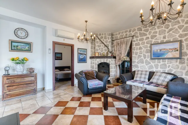 Zu verkaufen, Villa, Kotor