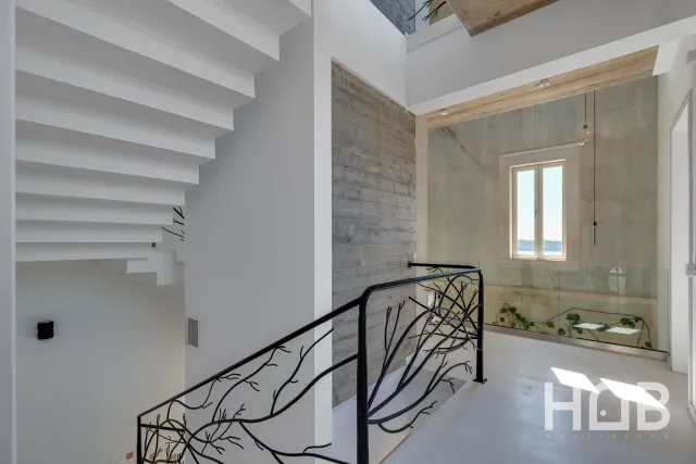 Zu verkaufen, Villa, 850 m², Tivat
