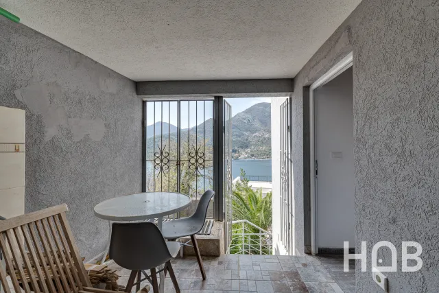 للبيع, منزل, 145 m², Tivat