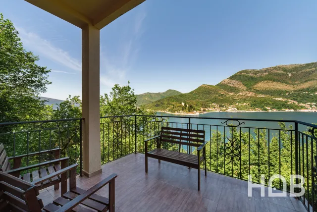للبيع, منزل, 170 m², Tivat
