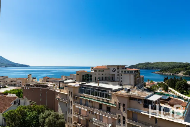 Satılık, Daire, 134 m², Budva