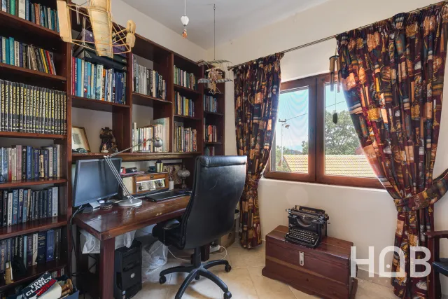 Satılır, Ev, 180 m², Bar