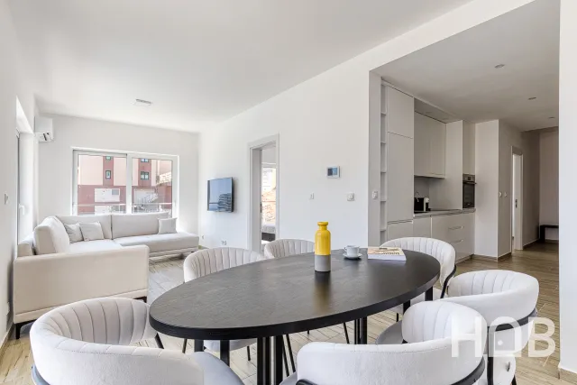 Satılık, Daire, 104 m², Budva