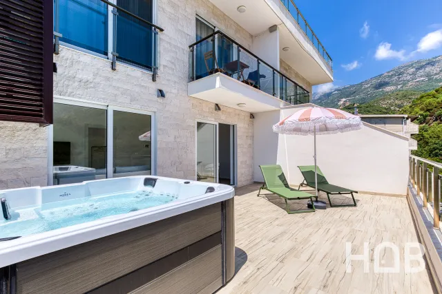 Satılık, Daire, 104 m², Budva