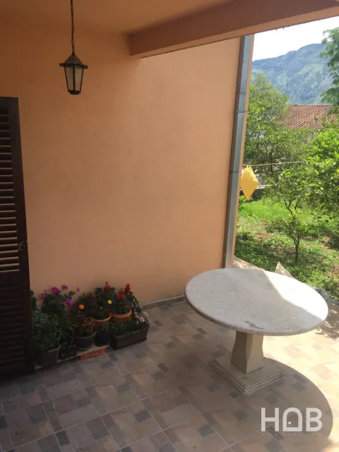Na prodaju, Kuća, 250 m², Kotor