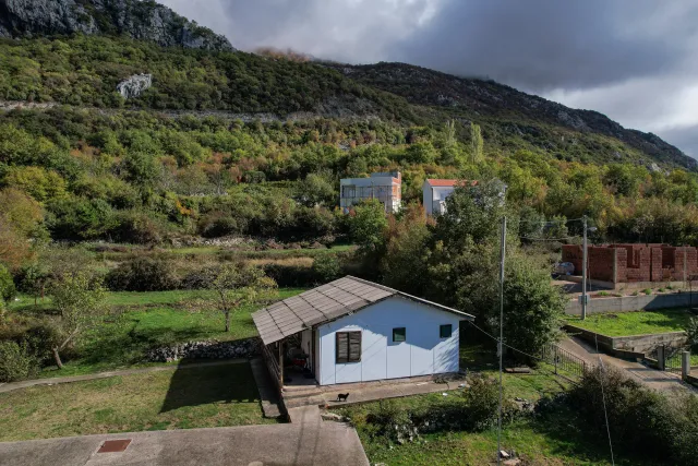 À vendre, Plot, 1000 m², Budva