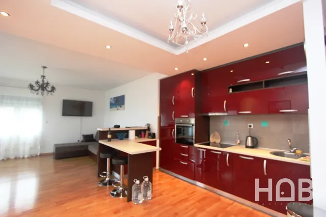 Satılık, Daire, 82 m², Budva