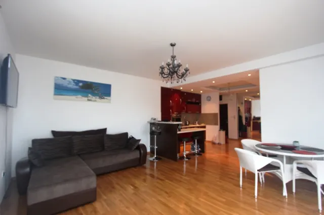 Satılık, Daire, 82 m², Budva