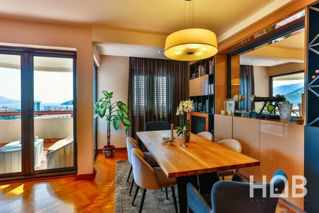 Satılık, Daire, 156 m², Budva