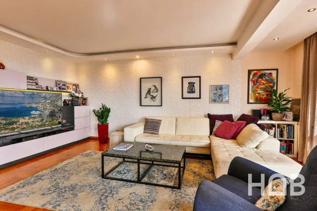 Satılık, Daire, 156 m², Budva