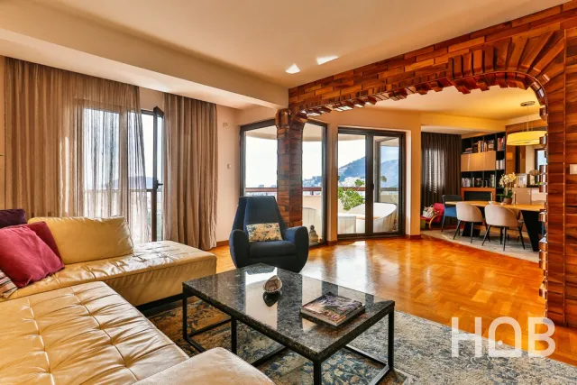Satılık, Daire, 156 m², Budva