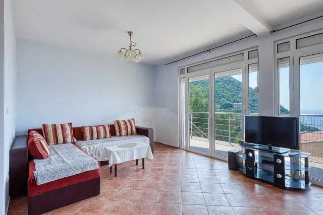 Satılır, Ev, 140 m², Budva