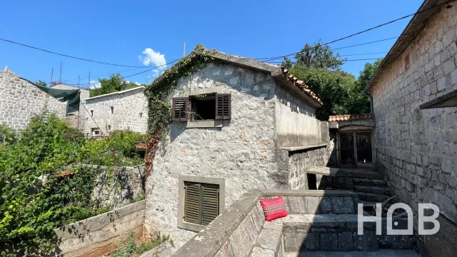 Na prodaju, Kuća, 200 m², Herceg Novi