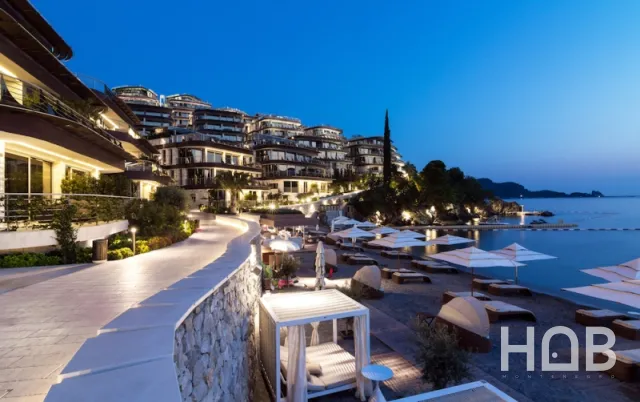 Satılık, Daire, 146 m², Budva