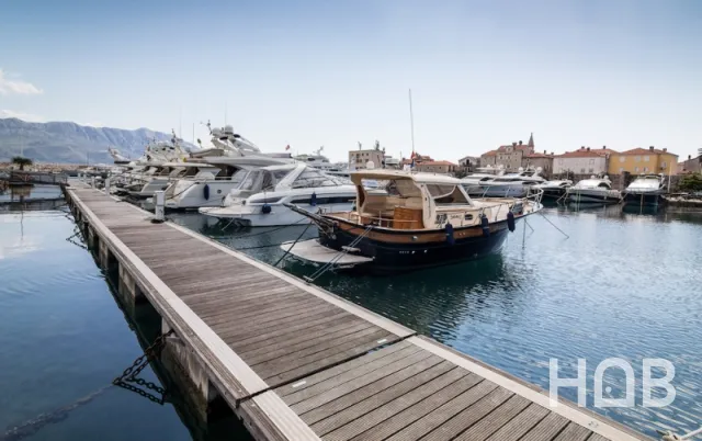 Satılık, Daire, 146 m², Budva