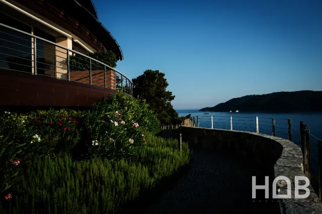 Satılık, Daire, 146 m², Budva