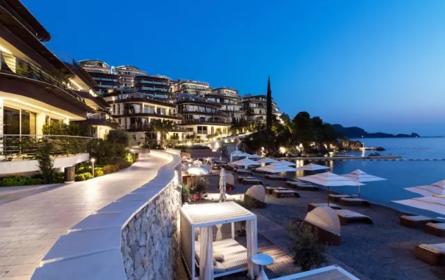 Satılık, Daire, 146 m², Budva