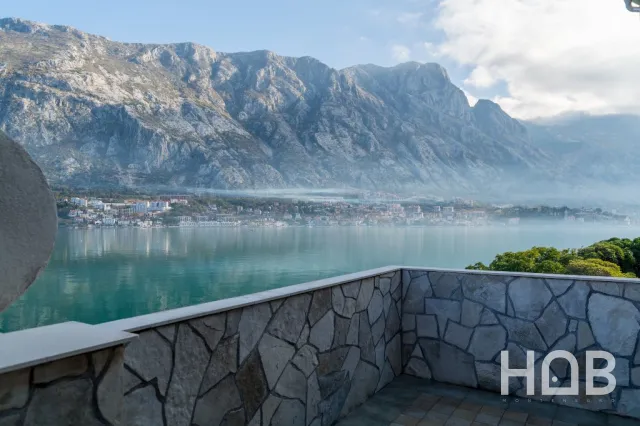 Satılır, Ev, 355 m², Kotor