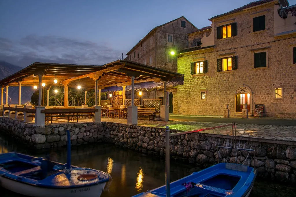 Satılır, Ev, 355 m², Kotor