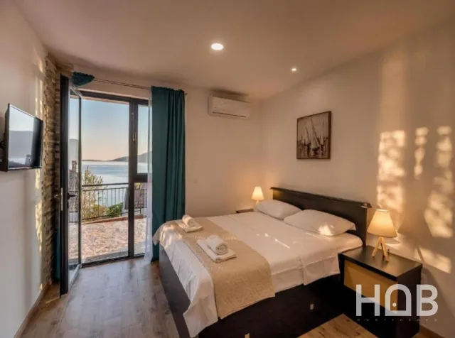 En venta, Hotel, 1000 m², Herceg Novi