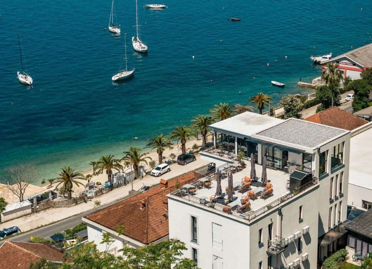 En venta, Hotel, 1000 m², Herceg Novi