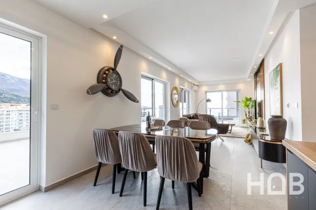 Satılık, Daire, 155 m², Budva