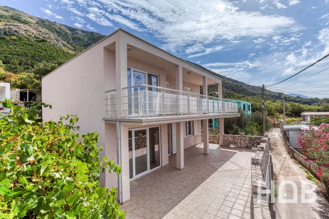 Satılır, Ev, 142 m², Bar