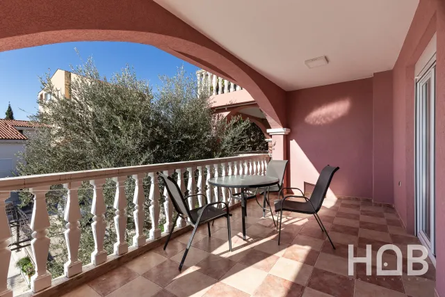 Satılık, Daire, 87 m², Budva