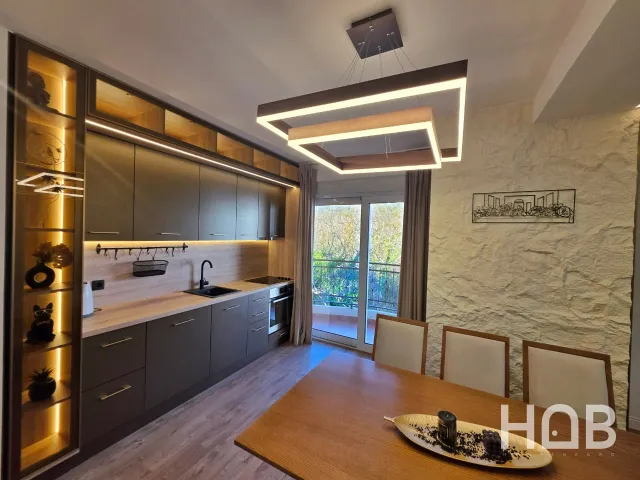 Satılık, Daire, 106 m², Budva