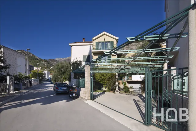 Satılır, Ev, 287 m², Budva