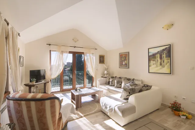 Satılır, Ev, 287 m², Budva