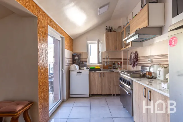 En venta, Apartamento, 76 m², Herceg Novi
