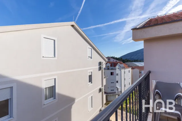 En venta, Apartamento, 76 m², Herceg Novi