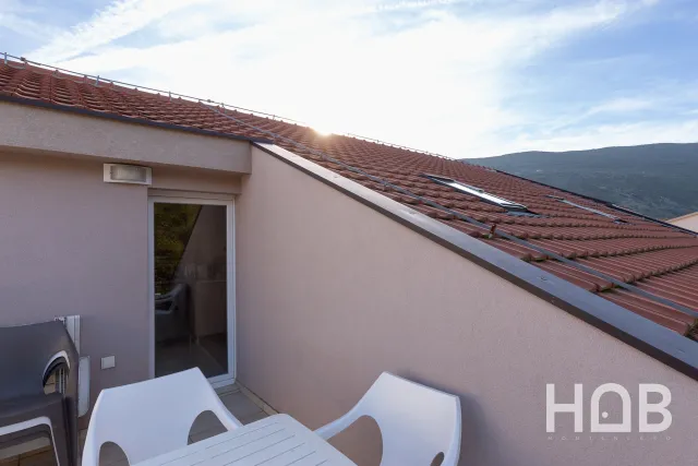 En venta, Apartamento, 76 m², Herceg Novi