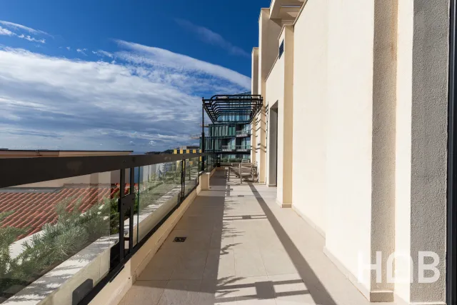 Satılık, Daire, 113 m², Budva