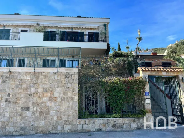 Satılık, Daire, 111 m², Tivat