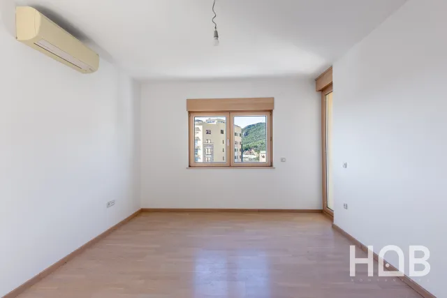 Satılık, Daire, 52 m², Budva