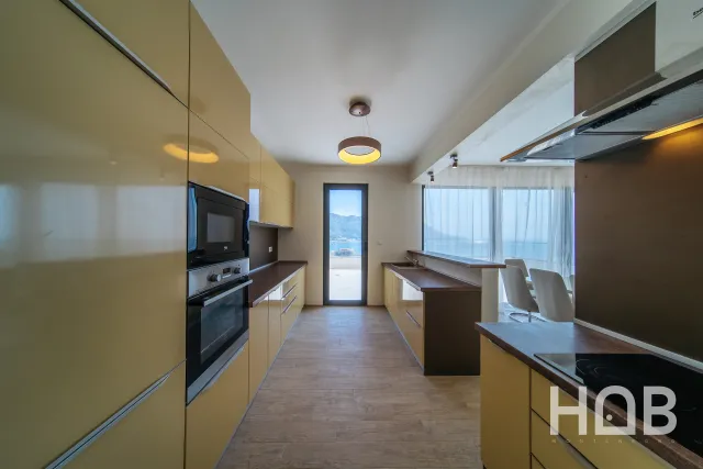 Satılık, Daire, 233 m², Budva