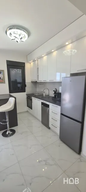 En venta, Apartamento, 83 m², Herceg Novi