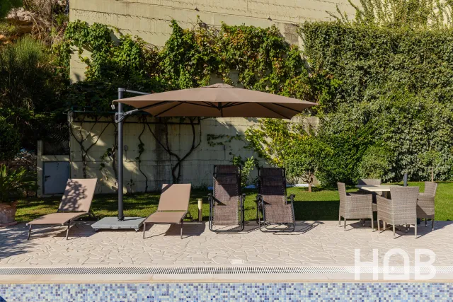 Na prodaju, Vila, 500 m², Budva