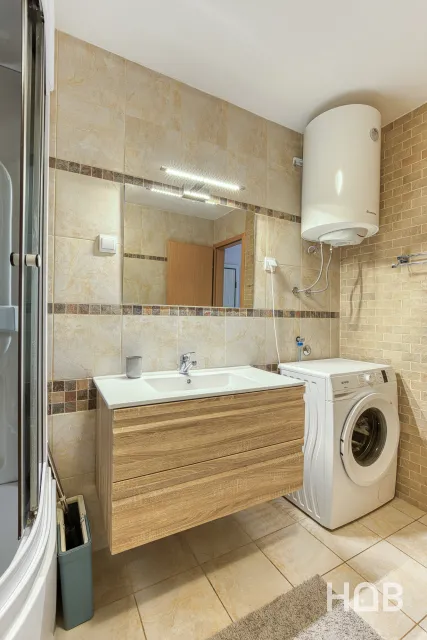 Na prodaju, Stan, 120 m², Budva
